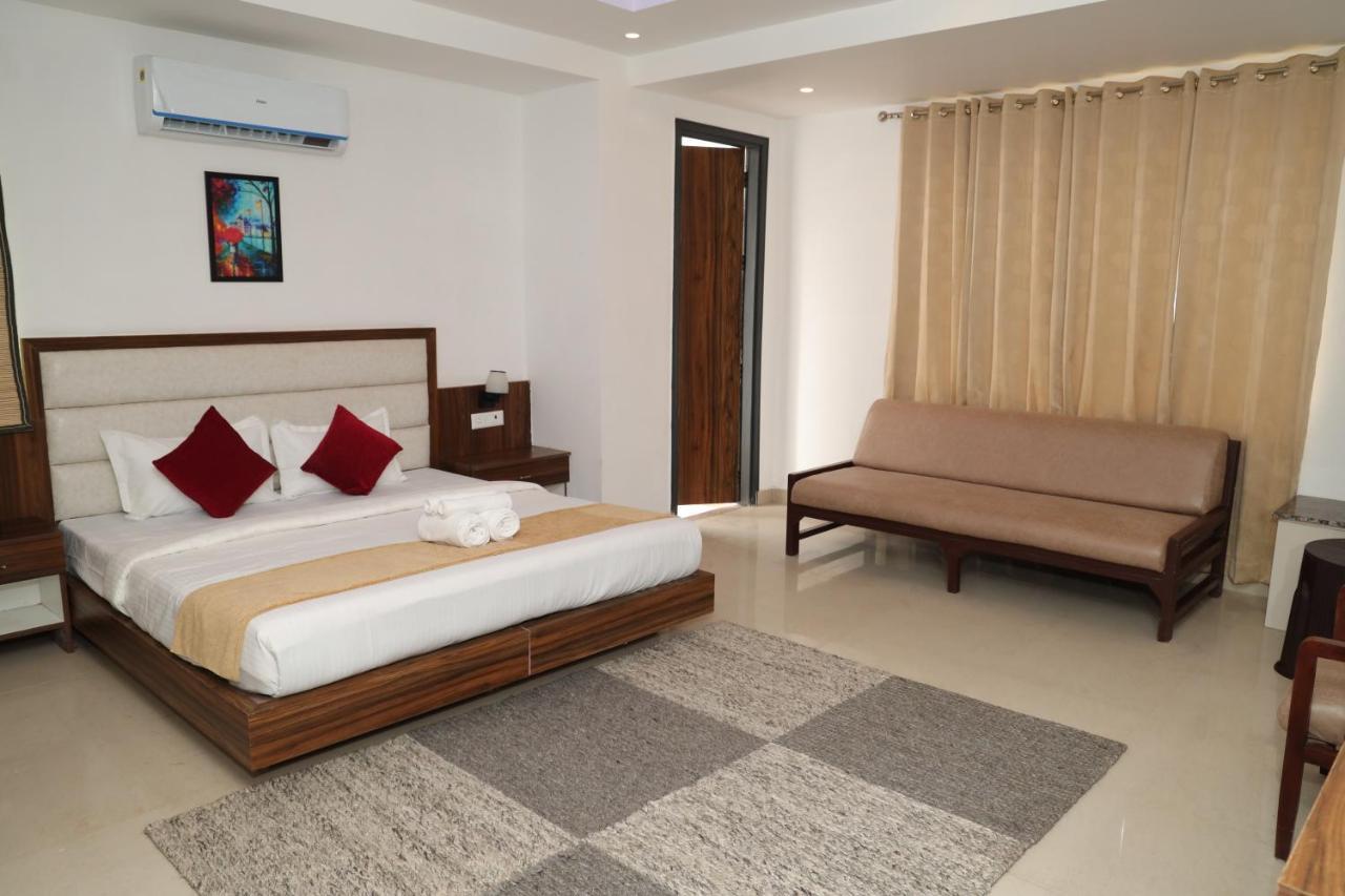 Hotel Cordelia inn Rishīkesh Esterno foto